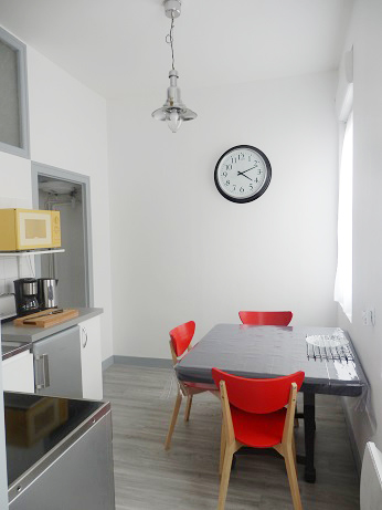 Cuisine-appartement-a-louer-Rochefort